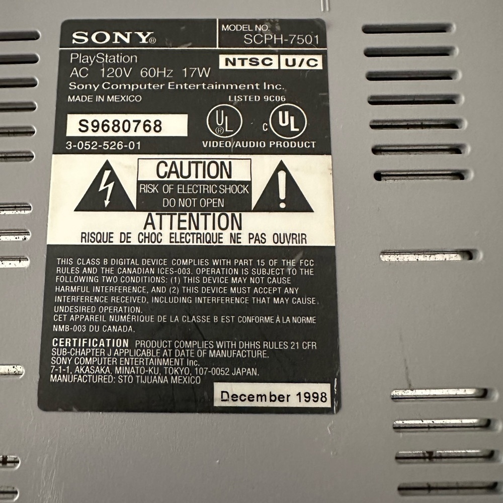 Play Station1 system 1998 SCPH-7501 - Picture 11 of 14